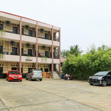 Riviera Residence Balikpapan  Bagian luar foto